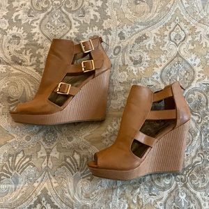 Charming Charlie Wedges